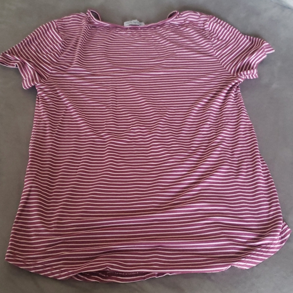 Shirt - Picture 2 of 4